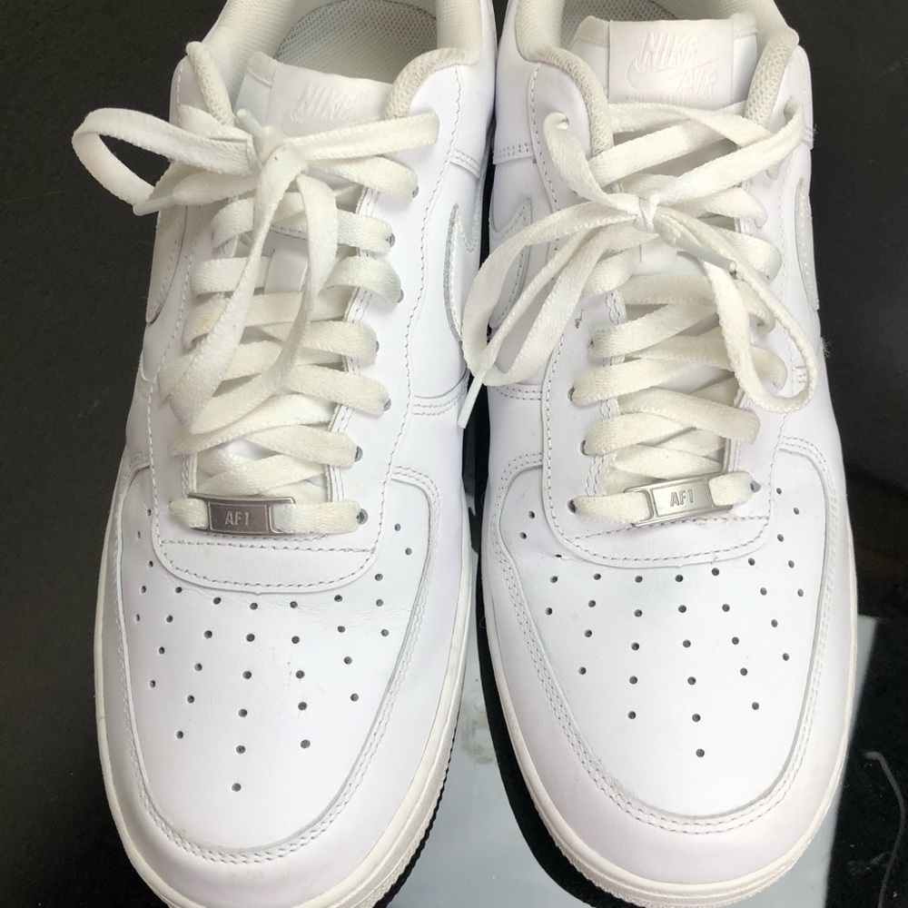Nike Air Force 1 '07 Sneakers Size 13